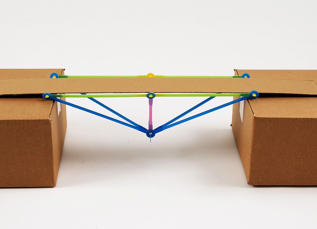 Strawbees tweet media