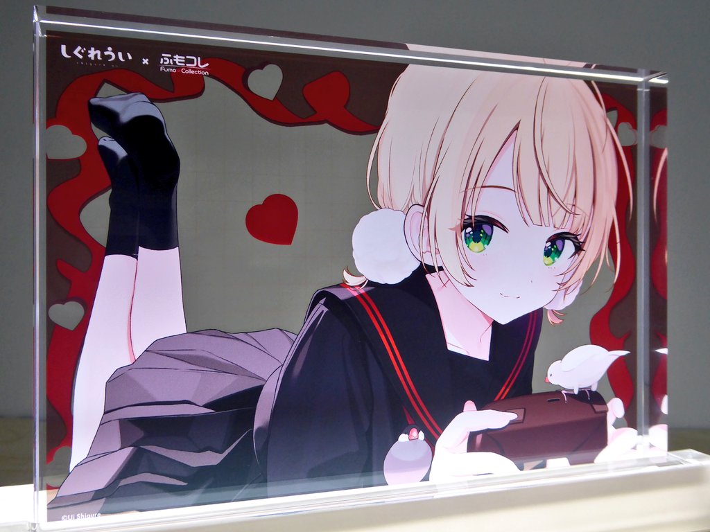 ふもコレ×しぐれうい アクリルブロックもよき🤗 斜めから見るの好きww