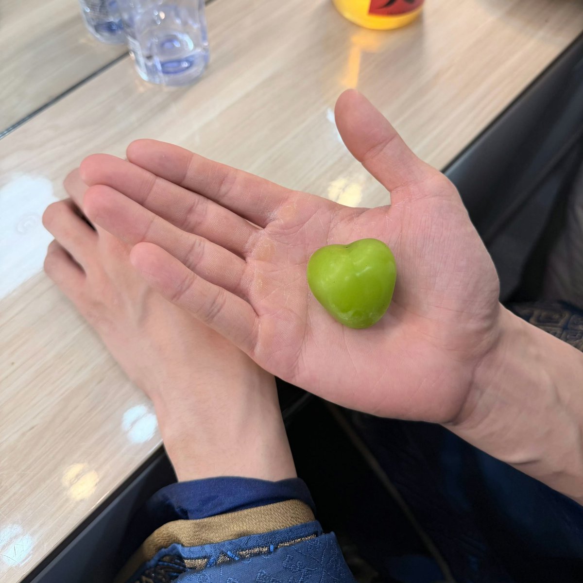 闫桉。 tweet media