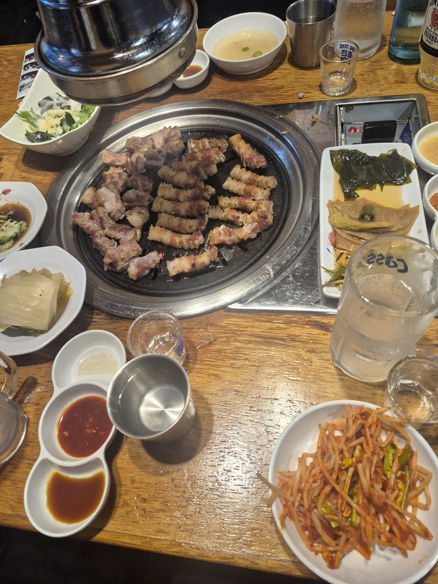 새벽에 죄송합니다 ㅎ