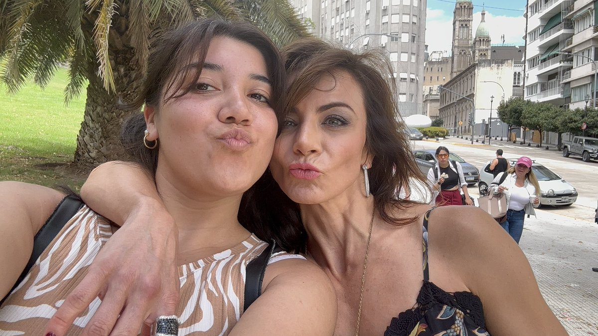 !!!???!!   bbbbsjhdeidhwiwjekwldjeiejeidhfiwkdiejdjeoejwiwj