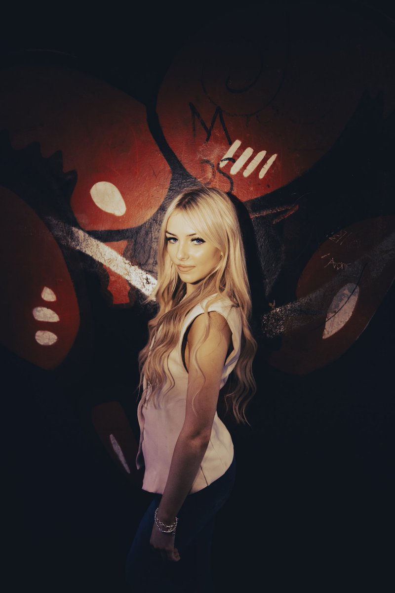 4suMotion tweet media