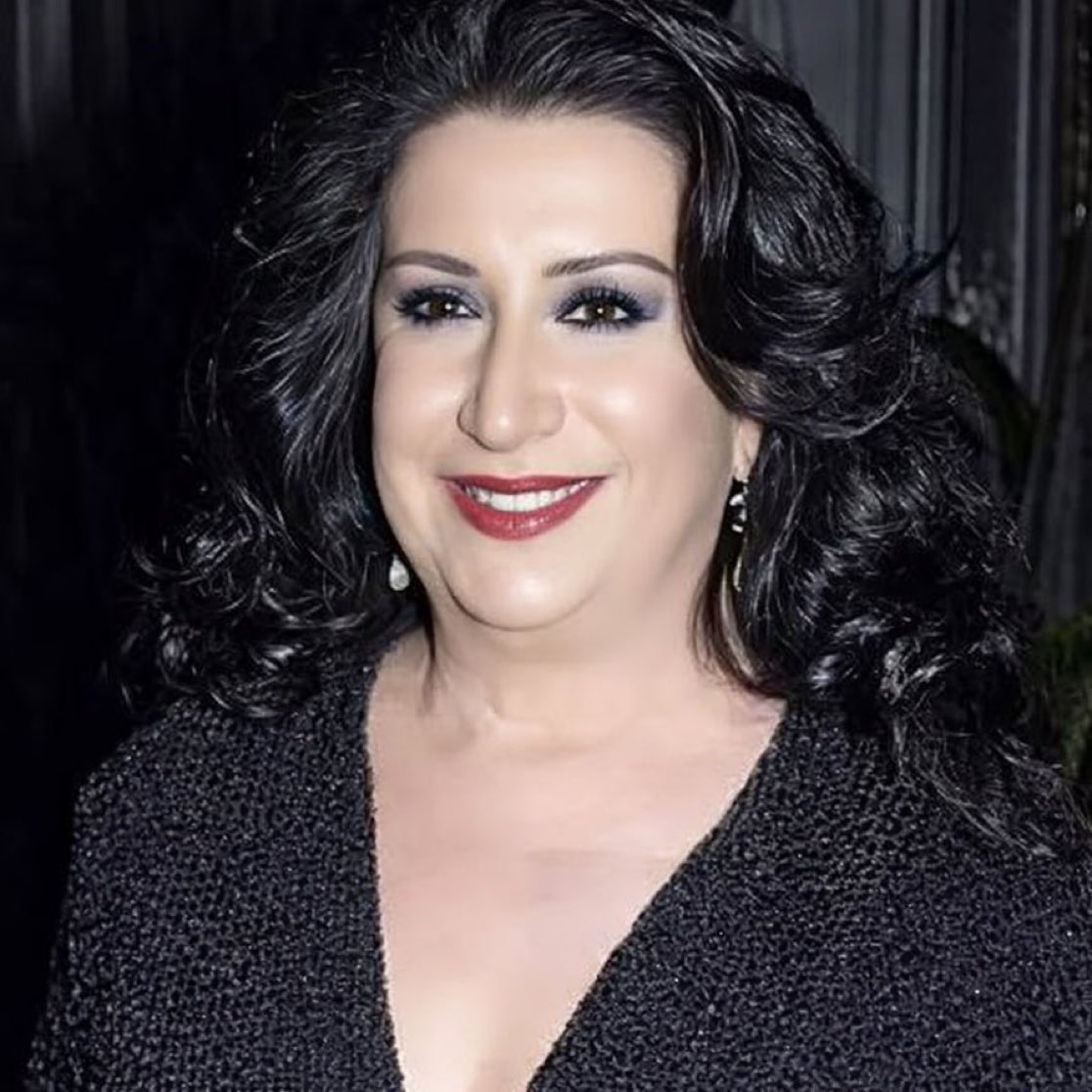 🔻Oyuncu Perran Kutman: 

"Atatürk yaptı diye bu alfabeyi ve Türkçe'yi istemeyenler keşke 'Bu vatanı Atatürk kurtardı burada yaşayamam deyip' defolup gitse..."