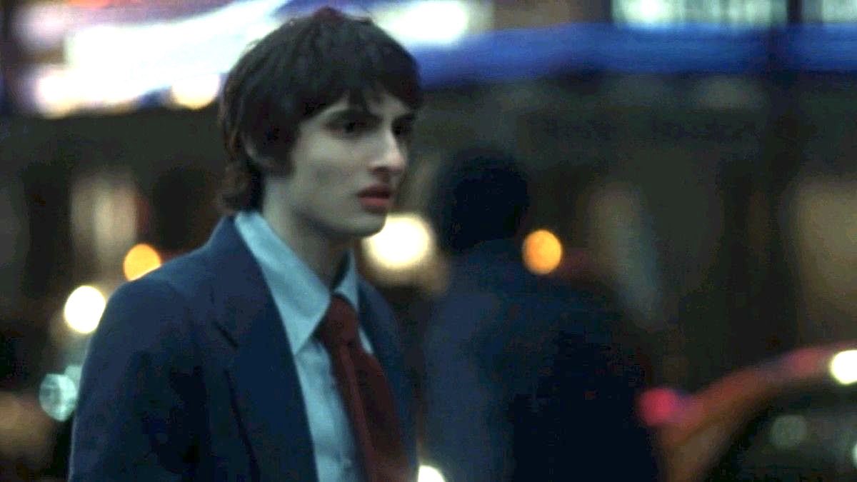 nensbeast's tweet photo. mike wheeler in 1998 when he finally gets his shit together and visits will byers in nyc to fix their relationship only to spot will holding hands with another guy and looking happier than ever https://t.co/94zcHWgoXX