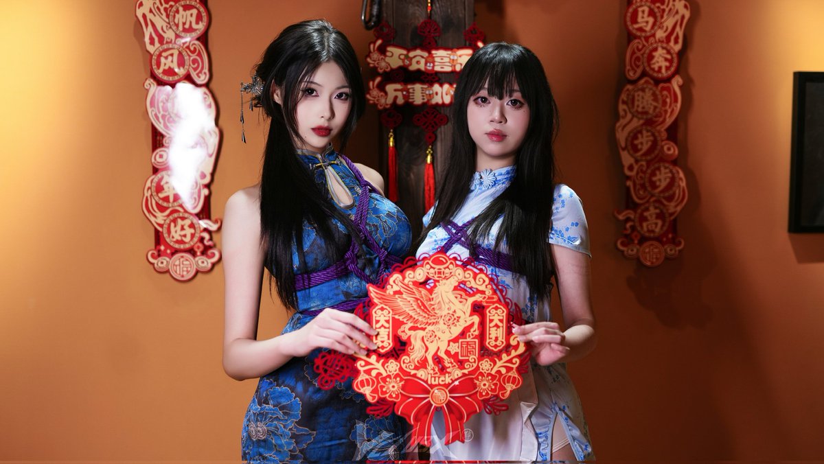 新年快乐（⌒▽⌒）
与<a href="/ymo1126379_/">予猫牌电子宠</a>
🪢：<a href="/KB_ropebear/">熊百缚</a>
📷：<a href="/yclub0032X/">·黑音.</a>