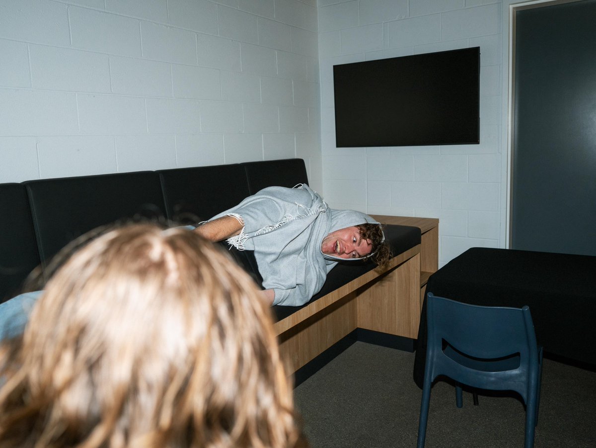 Vance Joy tweet media