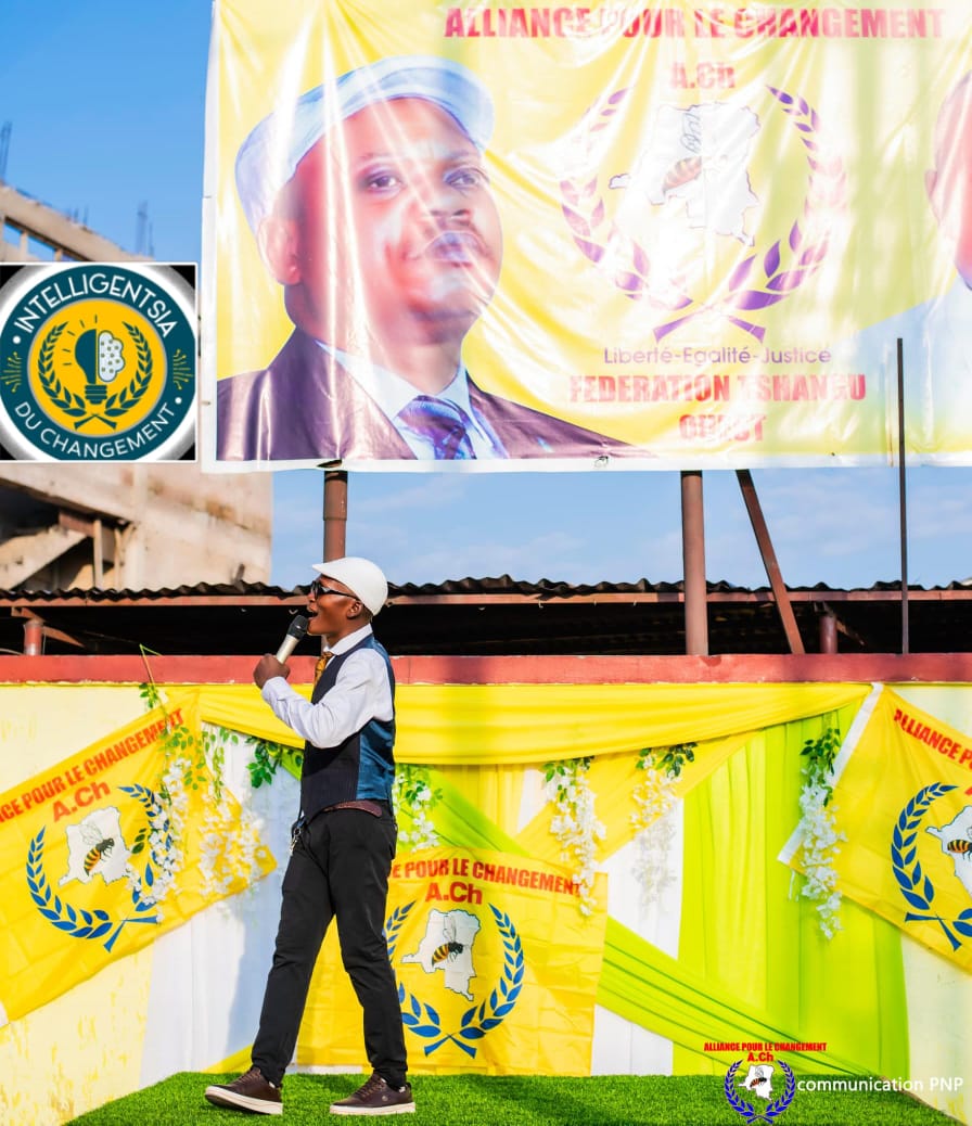 PLokulas's tweet image. A l'école mythique du kabundisme, l'initié est un Roi.
Quand le patriotisme s'accommode avec une vision claire et la maîtrise de la matière ça donne l'Intelligentsia du changement.
Notre prestation hier à la rentrée politique de la ligue des jeunes de l'@allchangement à tshangu1