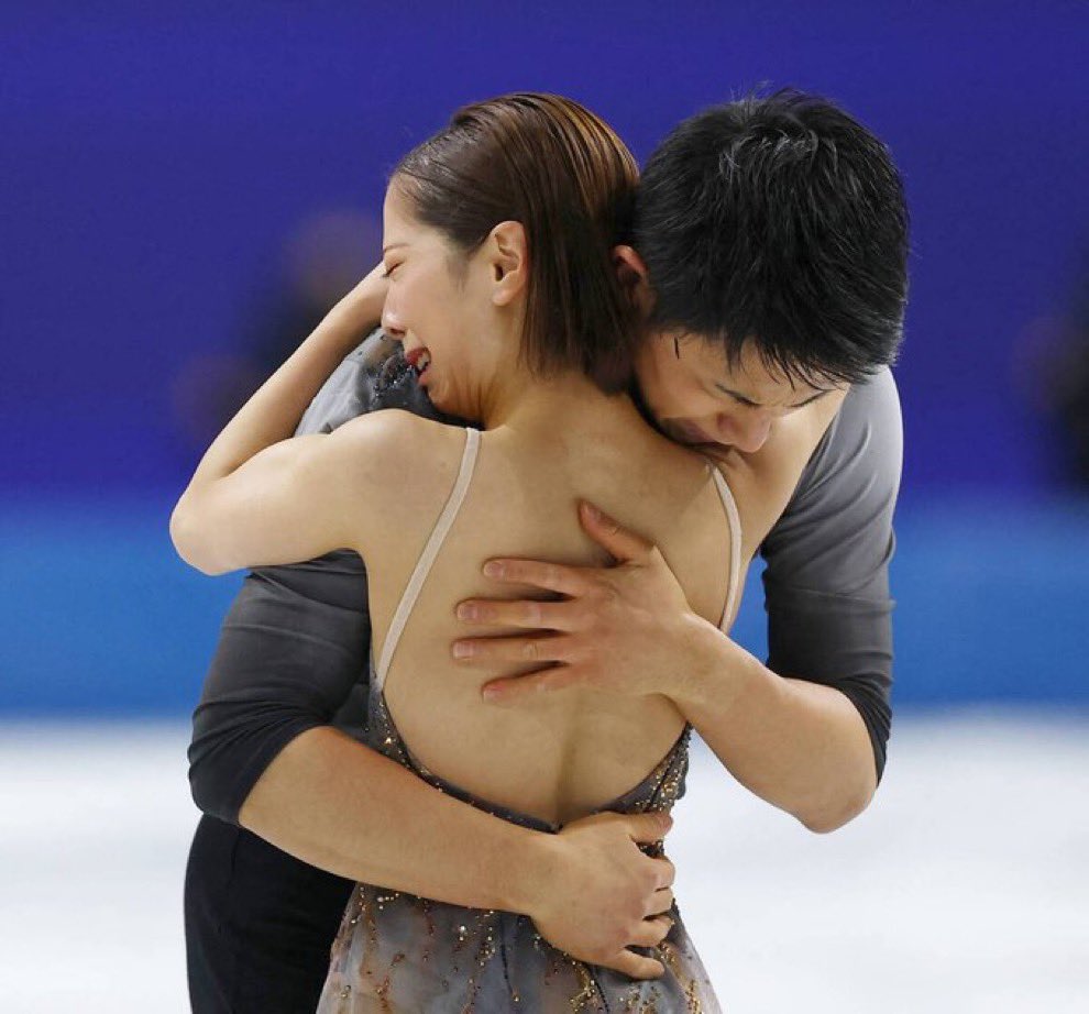 all the emotions in this hug 🥹 #Olympics2026