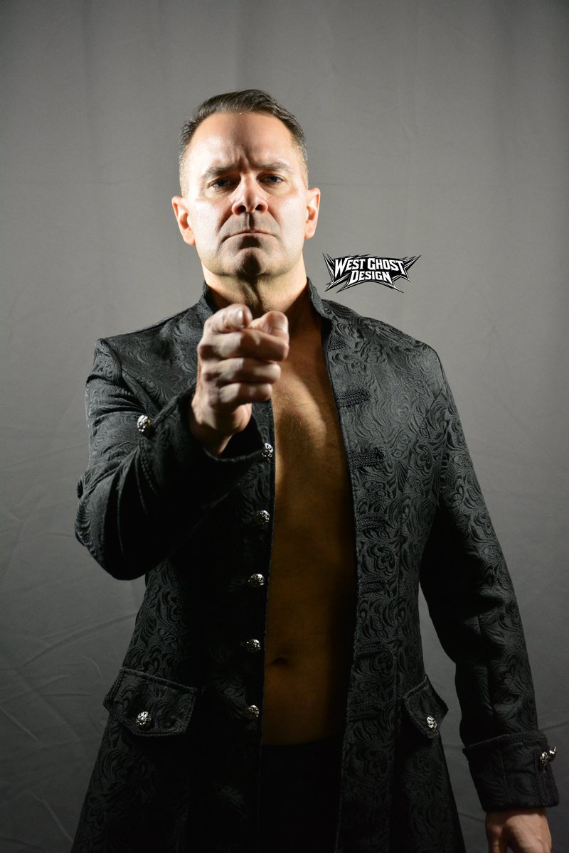 WestGhostDesign's tweet photo. THANK YOU for the opportunity 📷📷Every time I’m back there shooting promo pics, it’s a blessing. I truly treasure capturing the energy and passion in that locker room. That feeling never gets old. Grateful always, Supreme Pro Wrestling 📷#WrestlingPhotography #IndieWrestling https://t.co/prPPghDwGu