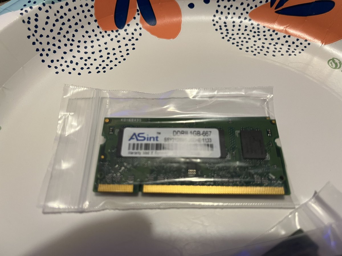 FritoLaze tweet media