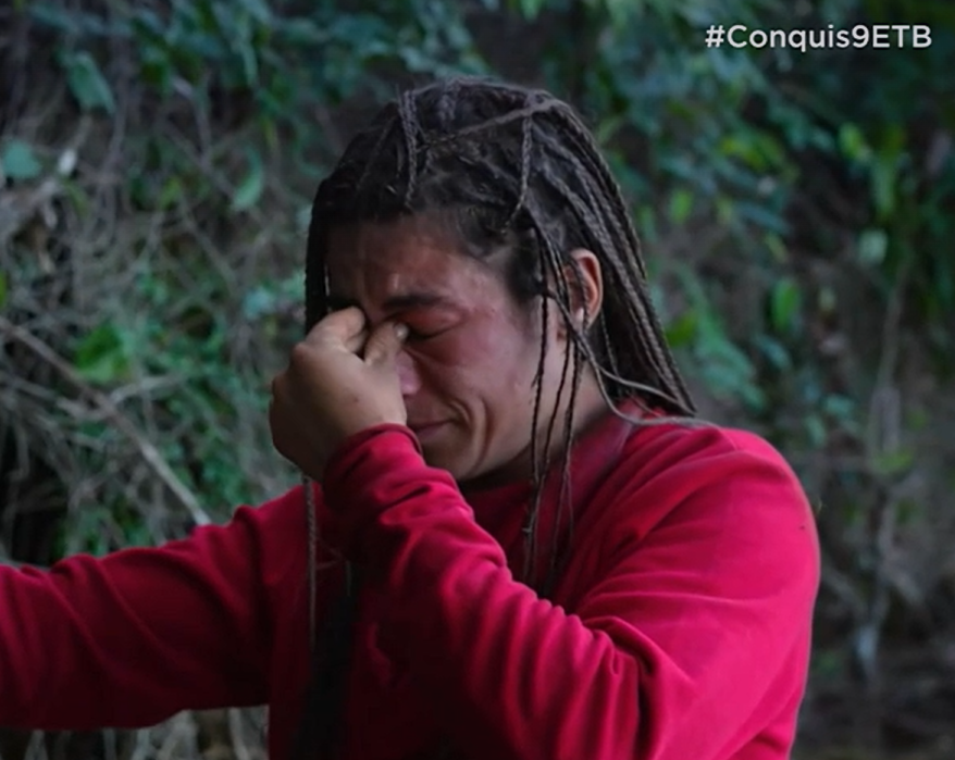 RaydenLord20's tweet photo. "Tengo muchas ganas de llorar pero no voy a caer,  tengo que ser fuerte..." A los 5 mins se pone a llorar. #Conquis9ETB https://t.co/Jan6CdX5vf