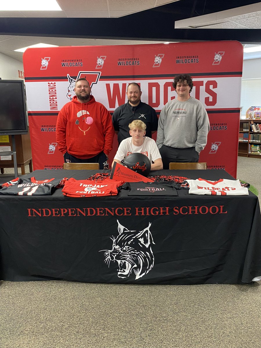 3.5⭐️ Devin martin tweet media