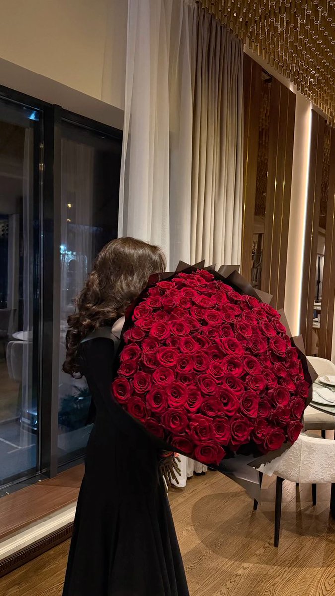 𝓣𝓱𝓮𝓑𝓵𝓸𝓼𝓼𝓸𝓶𝓢𝓽𝓾𝓭𝓲𝓸 (@phollukidukaan) on Twitter photo 