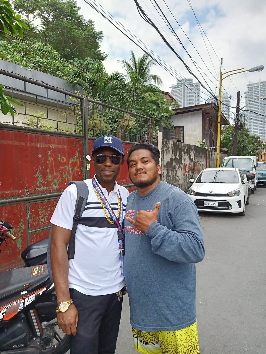 Nonco11087178's tweet photo. That's my Filipino friend https://t.co/UrEC486vu2
