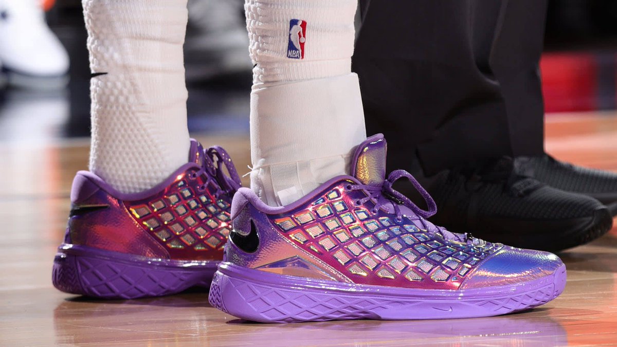 kobe 3 purple