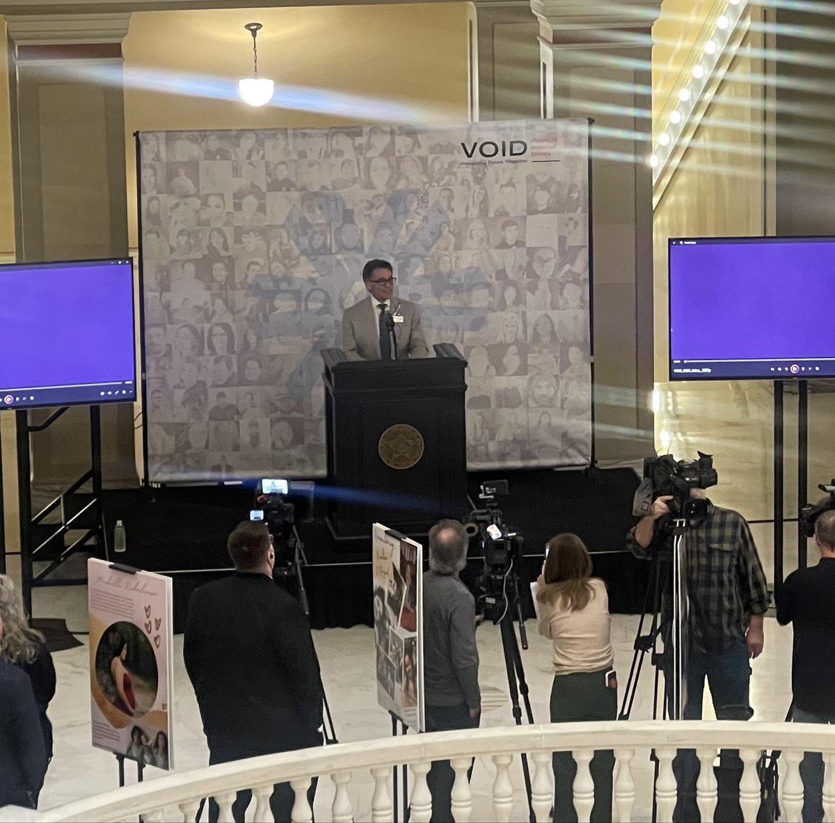 Darrell Weaver tweet media