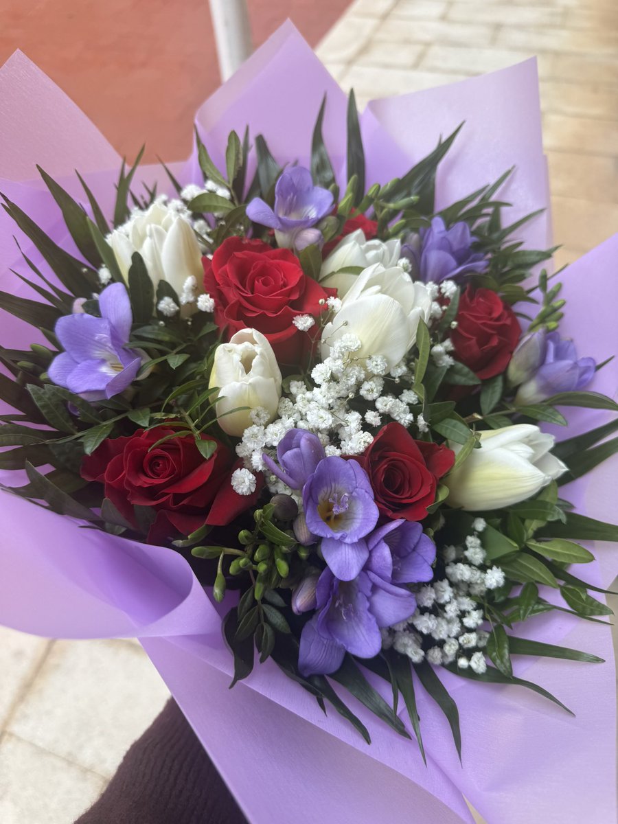 No puedo explicar la felicidad que tuve el 14 de febrero, gracias<3 :,)