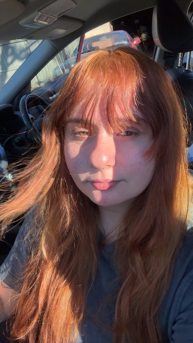 Jessicasuee__'s tweet photo. New hair and I’m feeling good 🔥💘 https://t.co/Fuw0aqeNNK