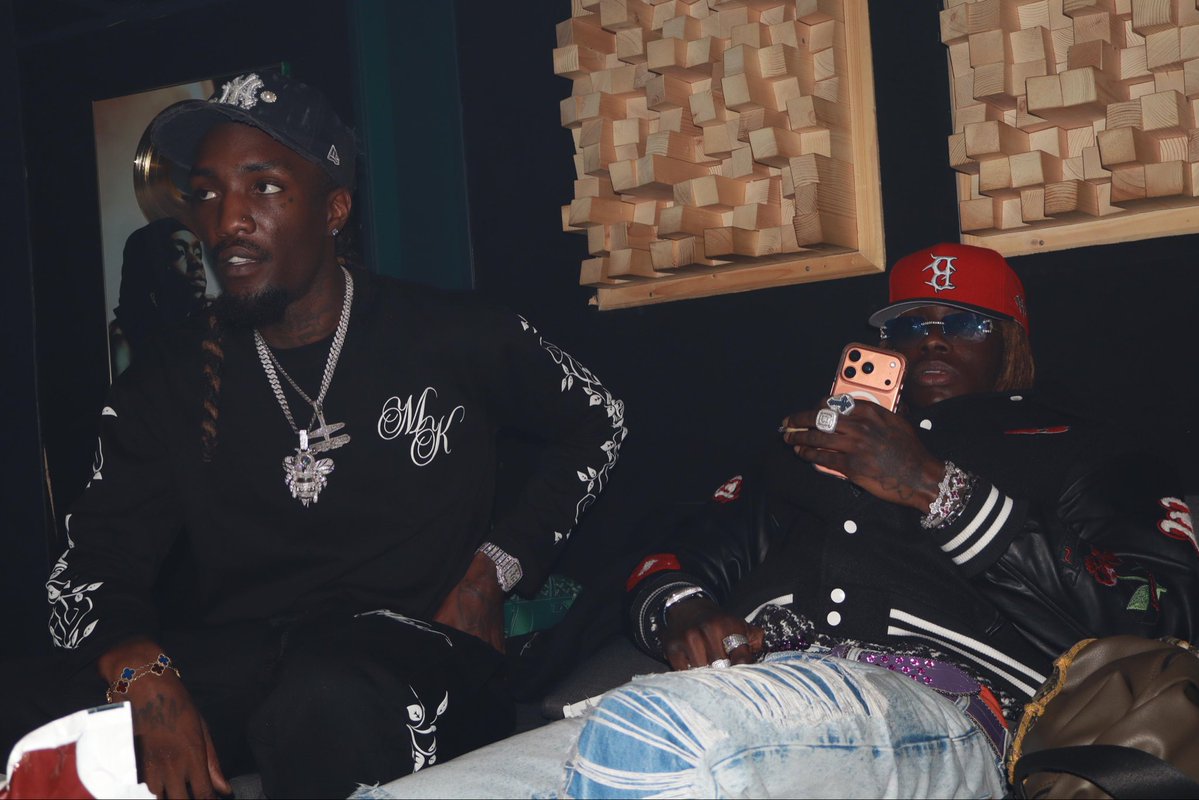 🏴‍☠️ 2026 🐝⚔️