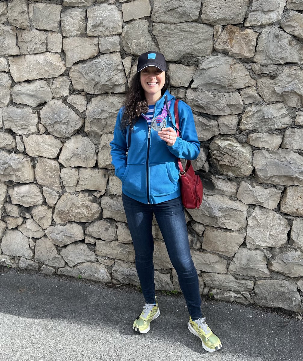 Franciii500's tweet photo. Enjoying #StrongSmilesForMiles on this #MedalMonday following a successful completion of the Split, 🇭🇷 marathon yesterday. 🌍🏃🏻♀️🏅Delighted to be recovering in Dubrovnik 🫶 https://t.co/CTdE4VgS1B