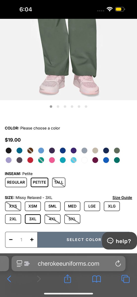 smoke_nd_pearlz's tweet image. The 5’2 part. Here’s an example: you see how they have petite scrubs in PLUS sizes?? It’s almost like petite refers to height and not WEIGHT…