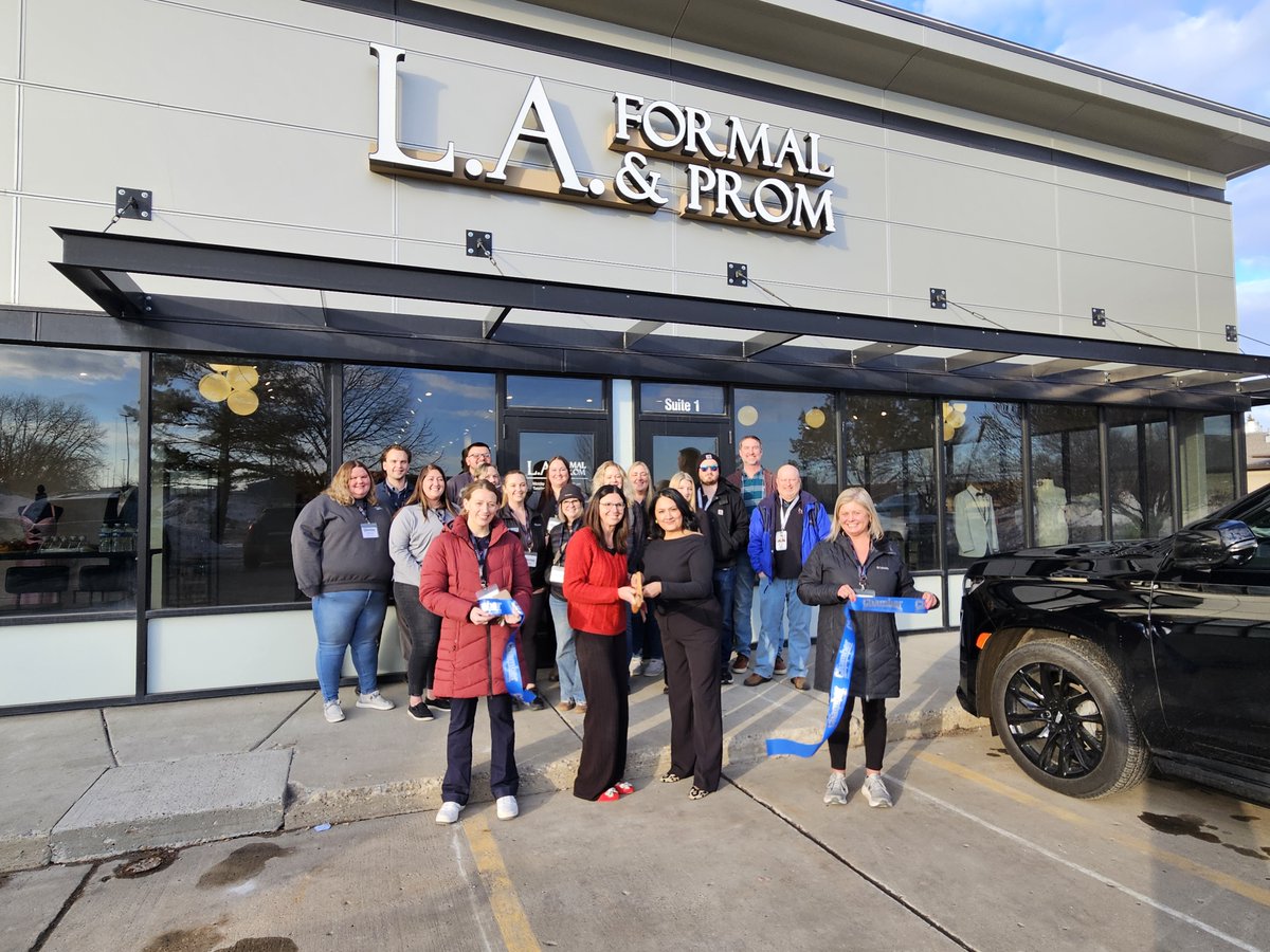 🎀RIBBON CUTTING✂  The Chamber was excited to celebrate the opening of L.A. Formal and Prom's new location of 2650 32nd Ave S in Grand Forks.

Please help us wish them well in their new location.
#ribboncutting  #TheChamberPromotes  #GrandForksND #EastGrandForksMN #Celebrate