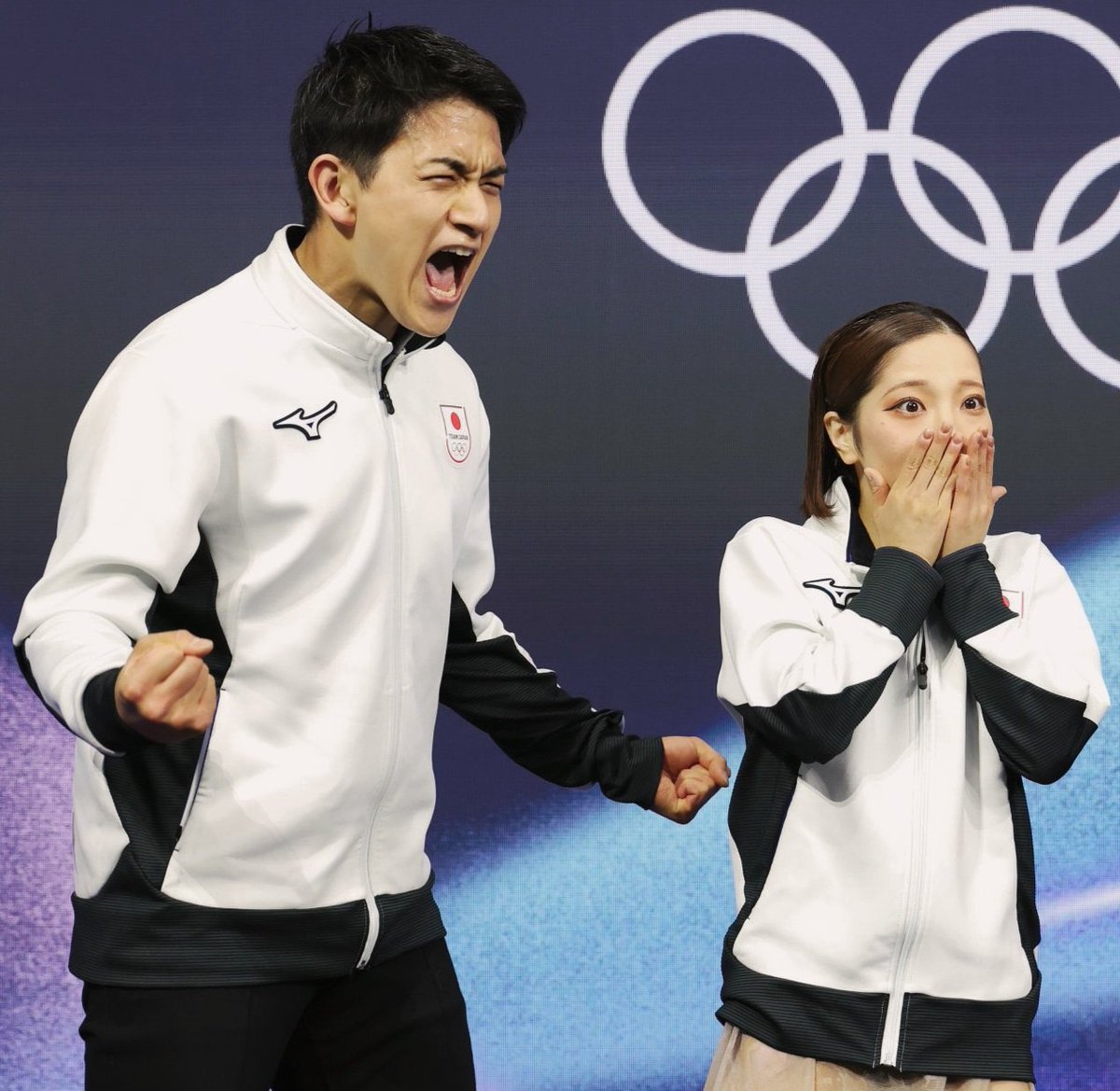 LunatikaLullaby's tweet photo. Ma I #Giapponesi Hanno Slayato Nel Pattinaggio !!! Hanno Fatto L' Esibizione Più Bella E Intensa. Anche La Reaction Meme. ❤️👏🏻 #OlimpiadiInvernali2026 https://t.co/xju5d8NFi1