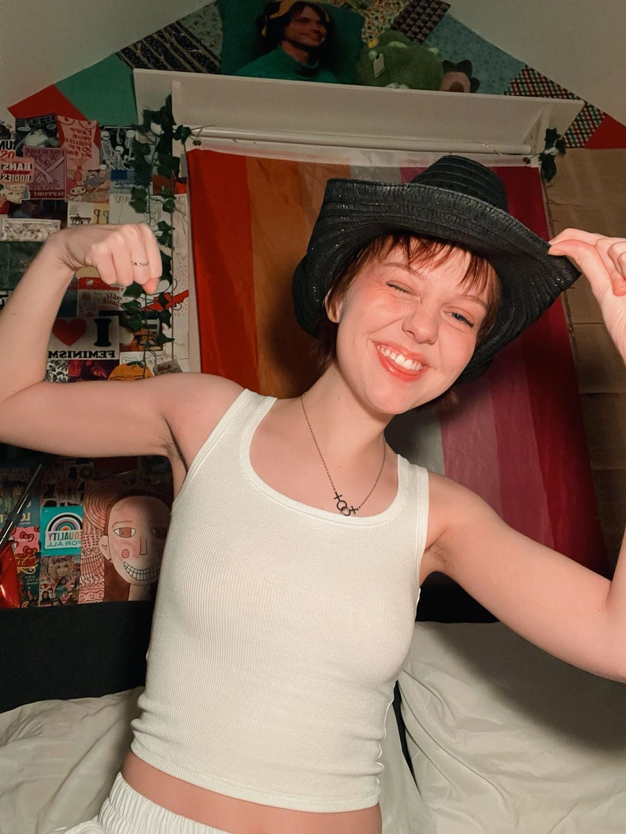 emma ansley tweet media