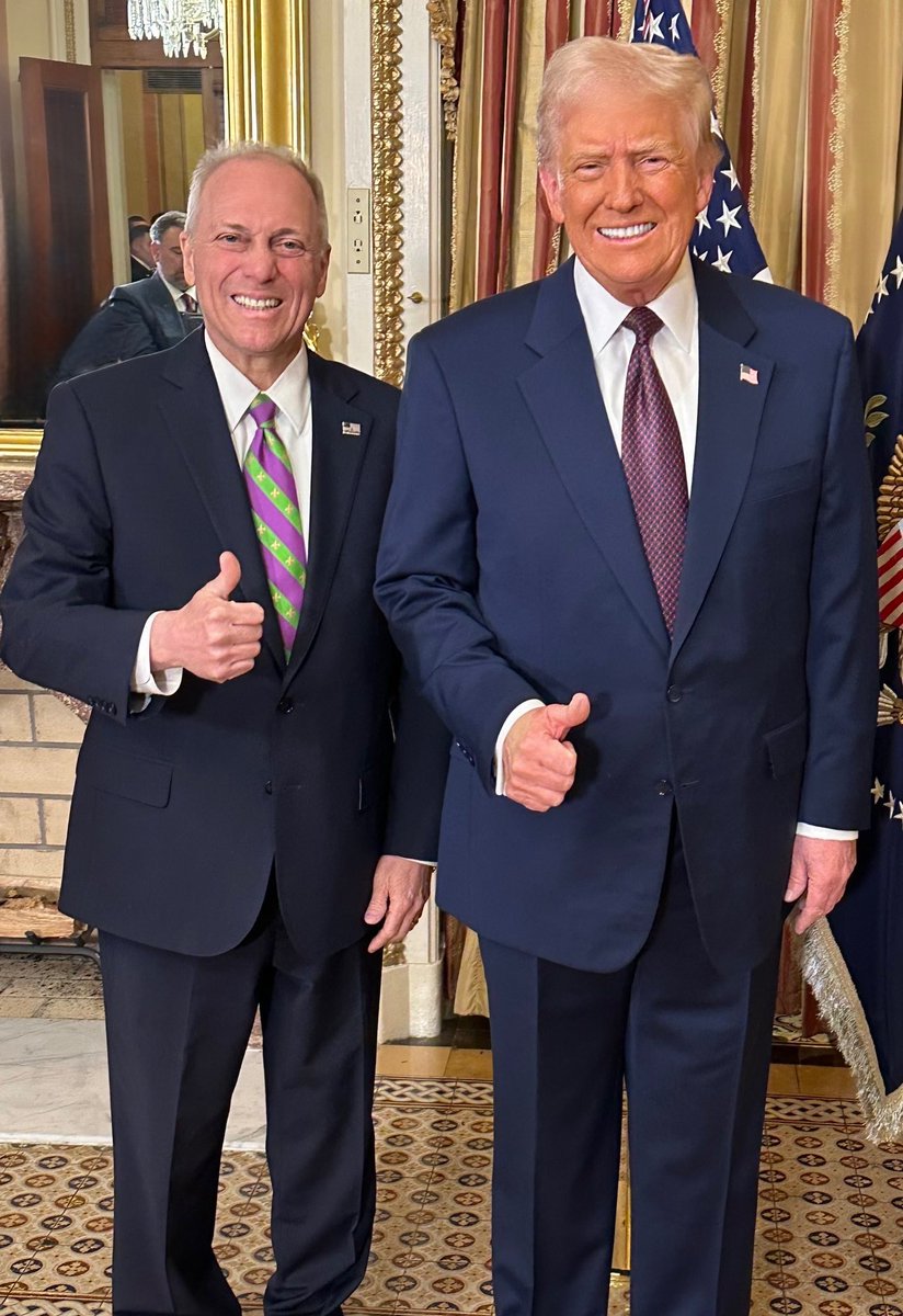 SteveScalise's tweet photo. Happy Presidents’ Day!

America was built by visionary, courageous leaders who fought tirelessly to secure our nation’s future.

President Donald Trump is doing the same today. Thanks to his leadership, we’re making America safer, stronger, and more prosperous. 🇺🇸 https://t.co/FQR9DK08Rf