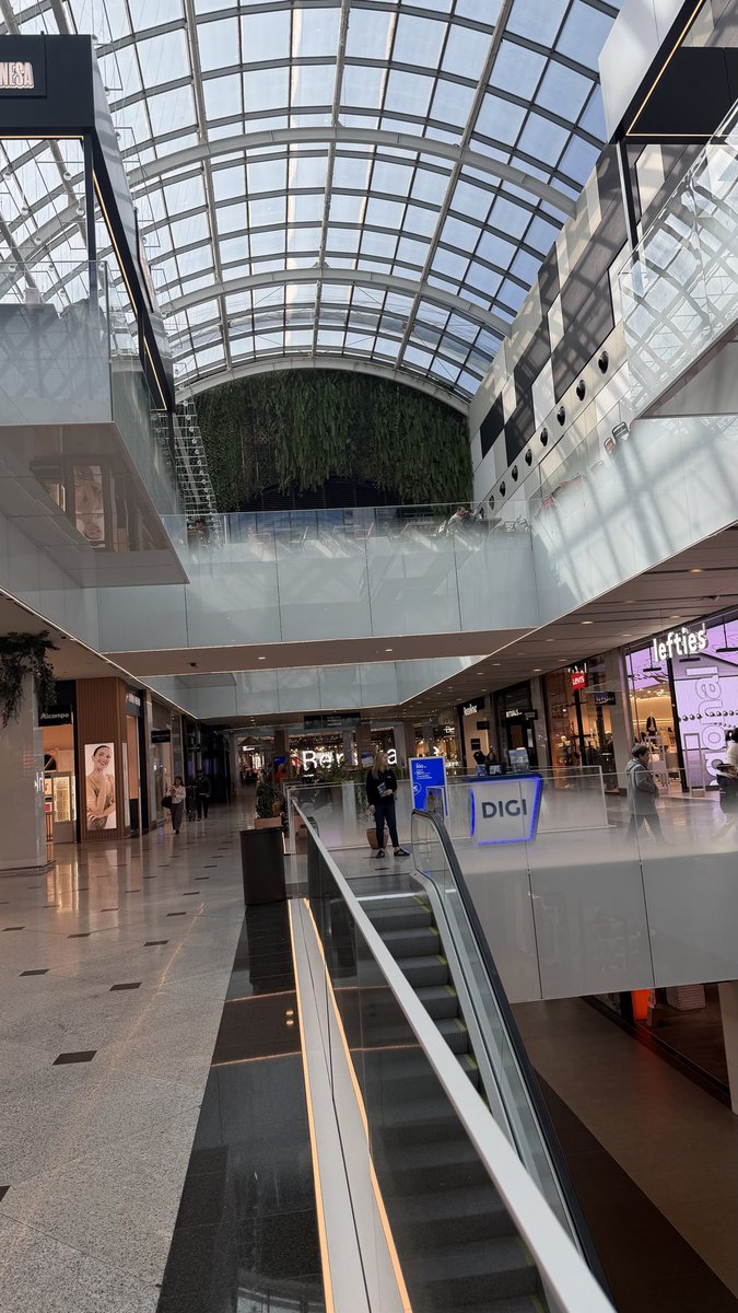 annablxm's tweet photo. Shopping tag in der Mall😜 https://t.co/GSoRVb1QaC
