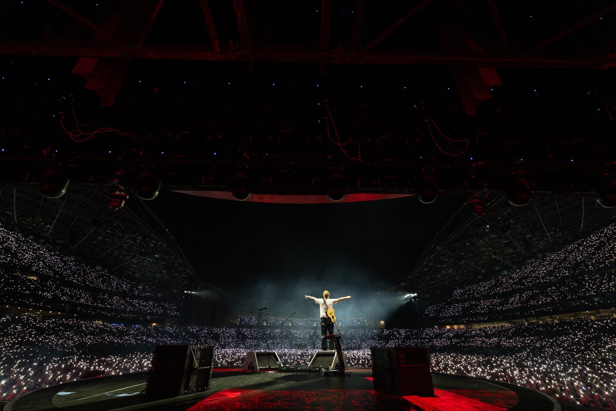 Ed Sheeran HQ tweet media