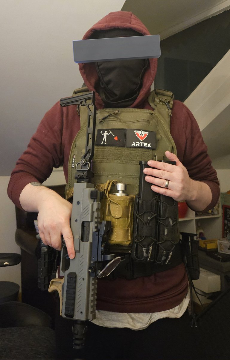 monsieurbowing tweet media