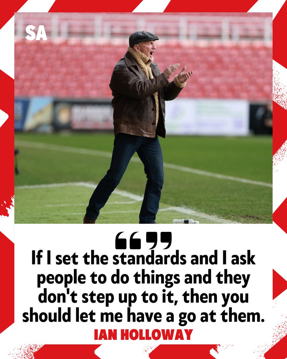 AdverSport's tweet photo. Holloway responded to some Swindon fans jeering their own players at Shrewsbury #STFC  
https://t.co/gK0by4KVhX https://t.co/i0dpYGh2KL