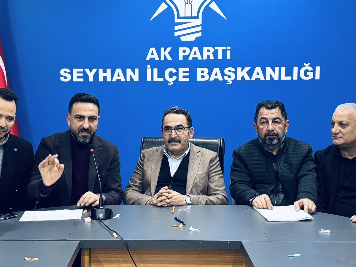 ibrahimgokcedg's tweet photo. 📍 7. Bölge Toplantımız | AK Parti Seyhan İlçe Başkanlığımız

7. Bölge toplantımızı, Milletvekilimiz Sn. Abdullah Doğru’nun katılımlarıyla ilçe binamızda gerçekleştirerek; saha çalışmalarımız, mahallelerimizde yürütülen faaliyetler ve önümüzdeki dönem yol haritamız üzerine kapsamlı istişarelerde bulunduk.

Birlik, beraberlik ve teşkilat bilinciyle oldukça verimli geçen toplantımızda, Seyhan’ımız ve Adana’mız için azimle, kararlılıkla çalışmaya devam etme irademizi bir kez daha güçlü şekilde ortaya koyduk.

Kıymetli katkıları ve destekleri için Sayın Milletvekilimize teşekkür ediyoruz.

#AKParti
#AKPartiSeyhan
#7BölgeToplantısı
#BirlikBeraberlik

@omerrcelik @abuyukgumus @yahyacelik_
@ozmehmetemin @Tamer_Dagli @KaramikSunay  @abdullahdogru01 @farukaytek