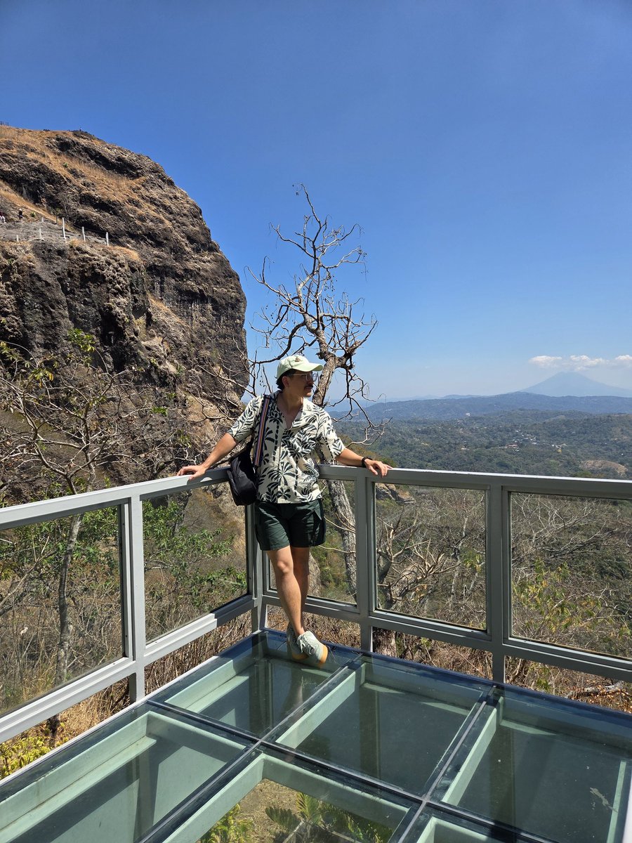 Gus Escobar tweet media