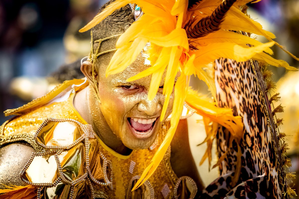 eldoradoio's tweet image. It’s Carnival season across Latin America. 🇧🇷🇦🇷🇧🇴🇵🇪🌎

And this isn’t just a party… It’s one of the biggest money-moving moments of the year.🔄

#Carnival isn’t just culture. It’s economic activity at scale.
-Thousands of vendors. 
-Tourism inflows. 
-Cross-border spending.