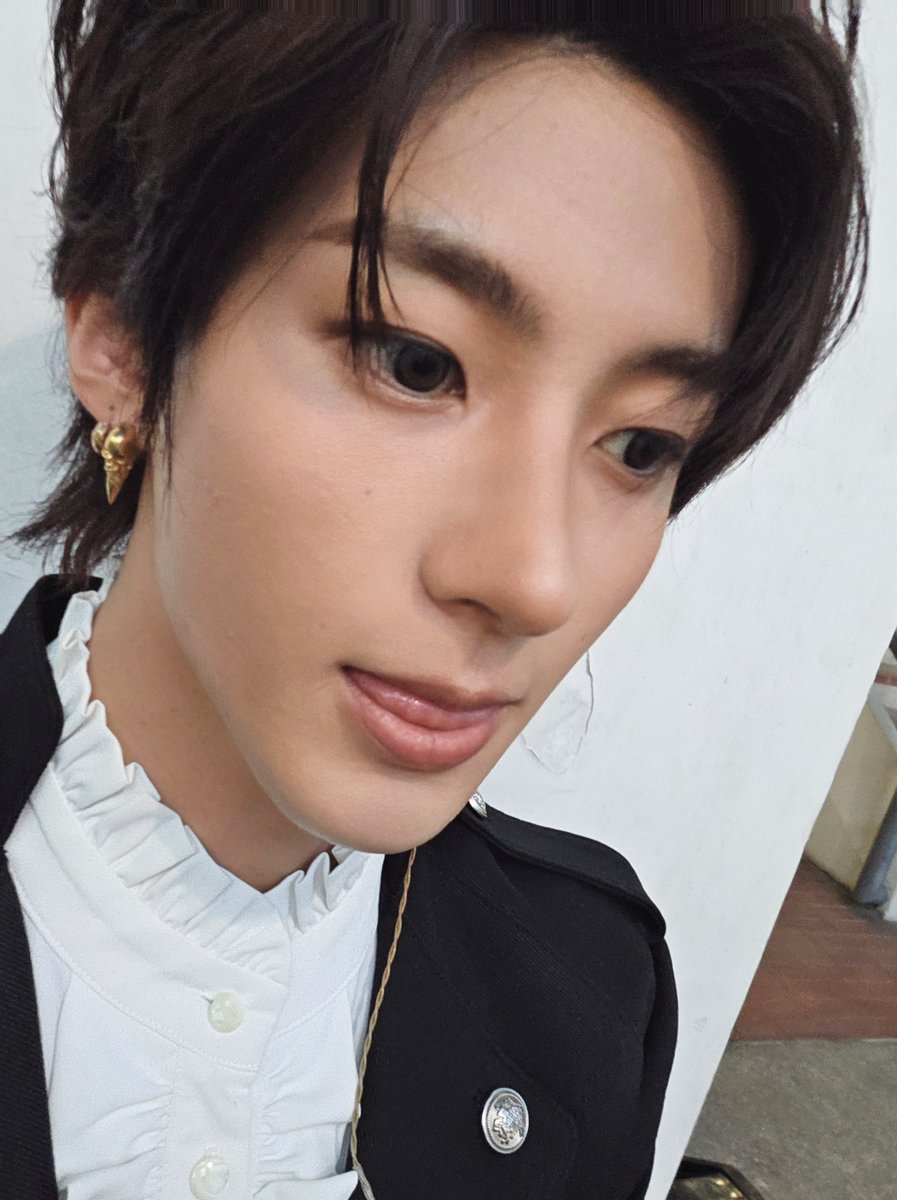 바보 tweet media