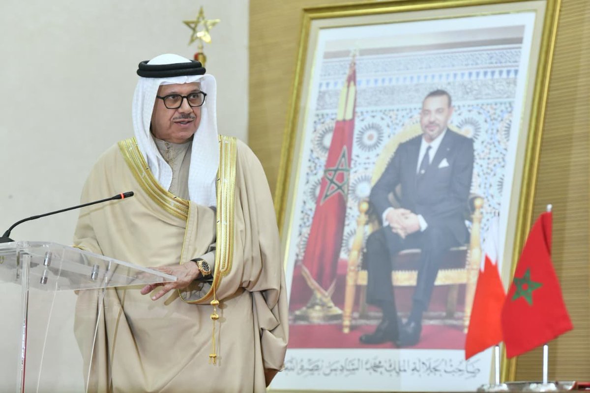 6ème session de la Haute Commission mixte 🇲🇦-🇧🇭: 
Le Royaume de Bahreïn a salué les efforts de Sa Majesté le Roi Mohammed VI, que Dieu L'assiste, Président du Comité Al Qods, en soutien à la question palestinienne
🔗urls.fr/YiR9EJ