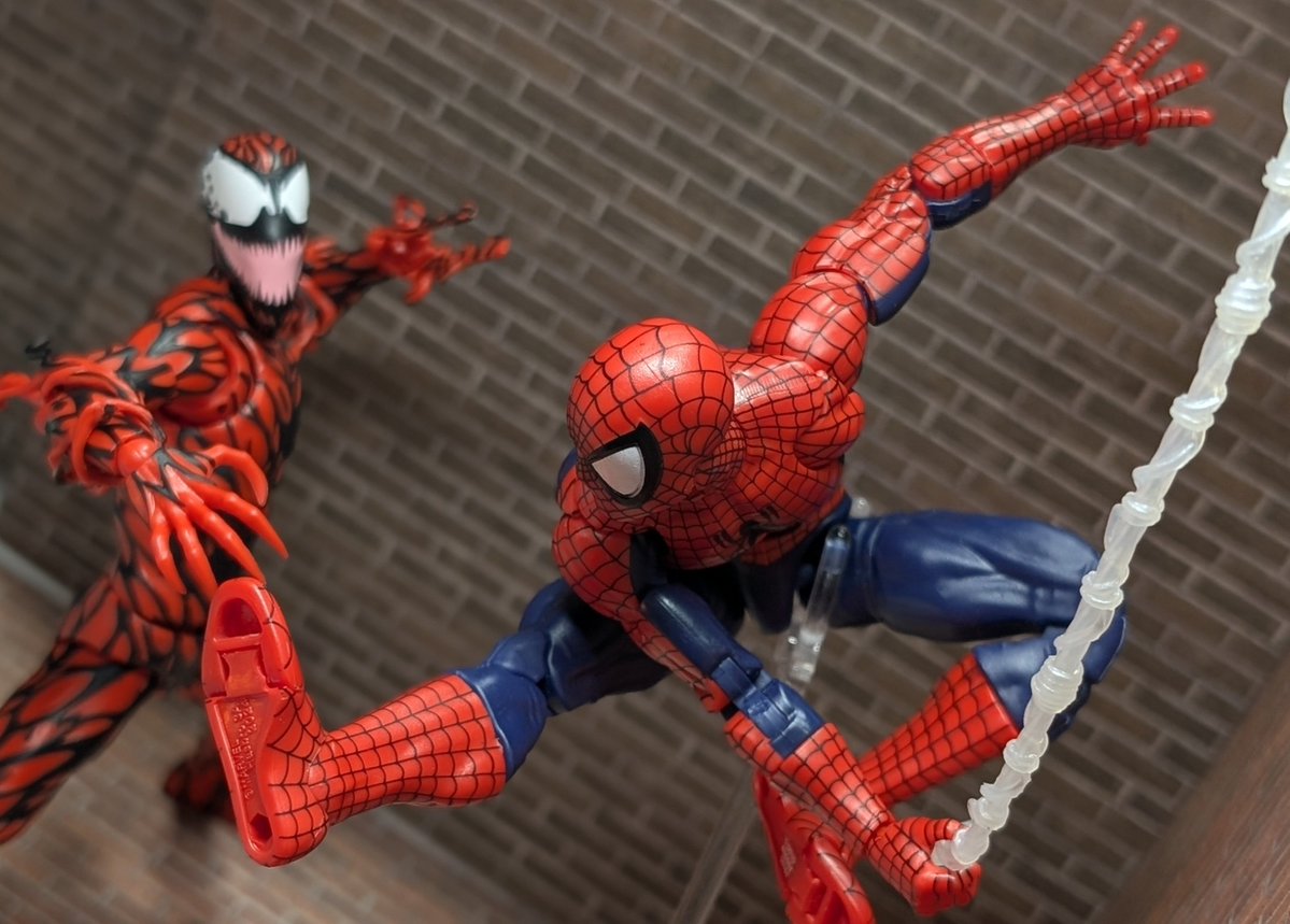 ↑遊びだしたら本気で止まらないぞ…マキシマムのスパイダーマンが個人