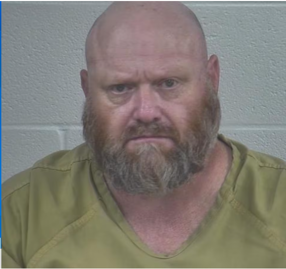 Kentucky man accused of having ‘torture chamber’ pleads guilty to drug, firearm charges.

Scottie Shelton was arrested on August 12 after a search of his property led to the discovery of 6,000 pills “consistent in appearance with Oxycodone” and 1,200 grams of methamphetamine,