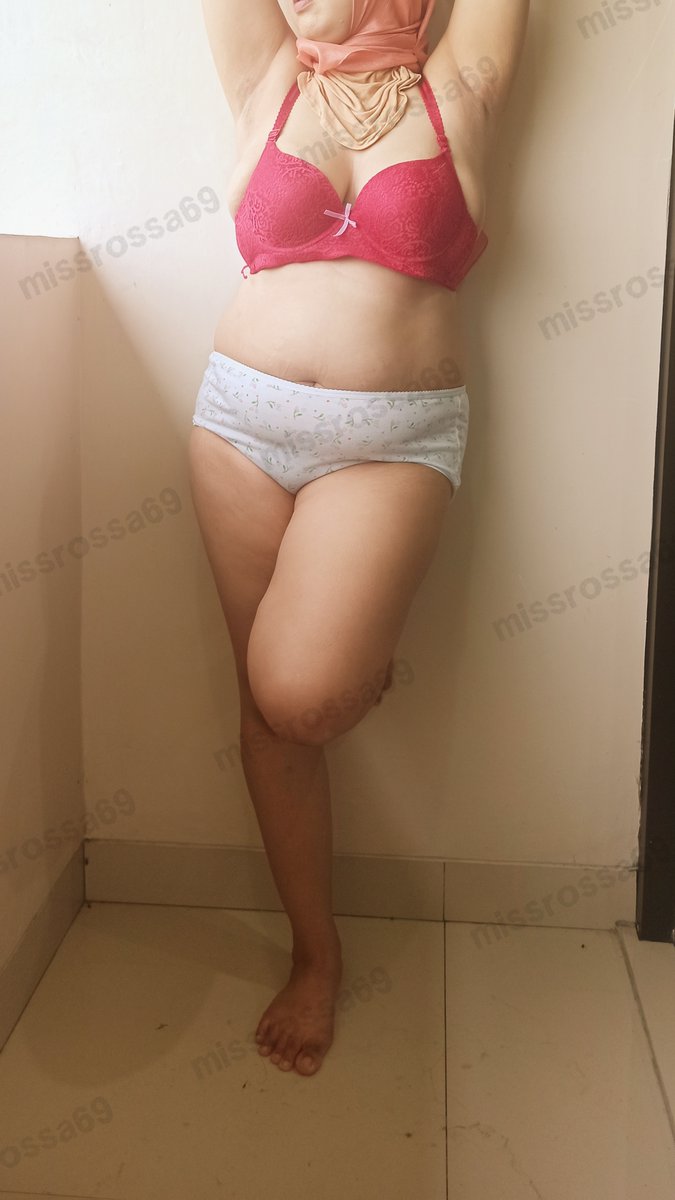 MissRossa69 tweet media
