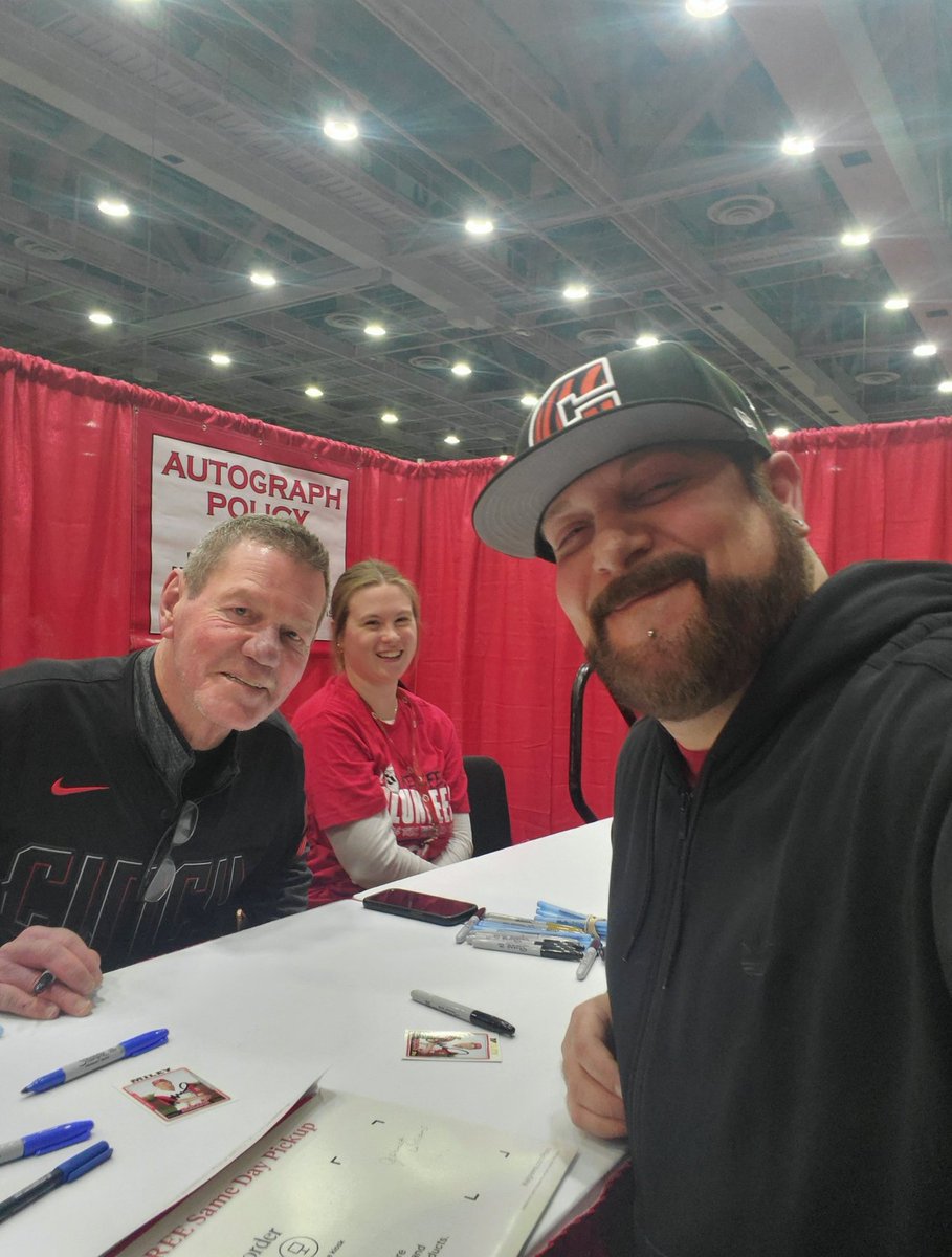 ACG! Anything Collectible Goes! tweet media