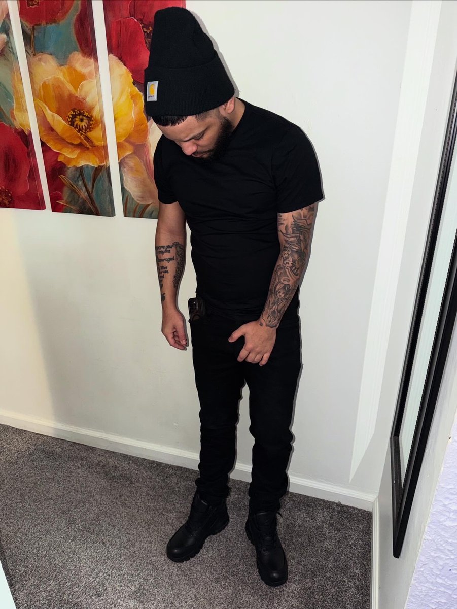 docgi__'s tweet photo. Canβt go back to them jails niggas in the cells saying Iβm better off free π #DOCFREE #BACKπ https://t.co/DqIKFOmit1