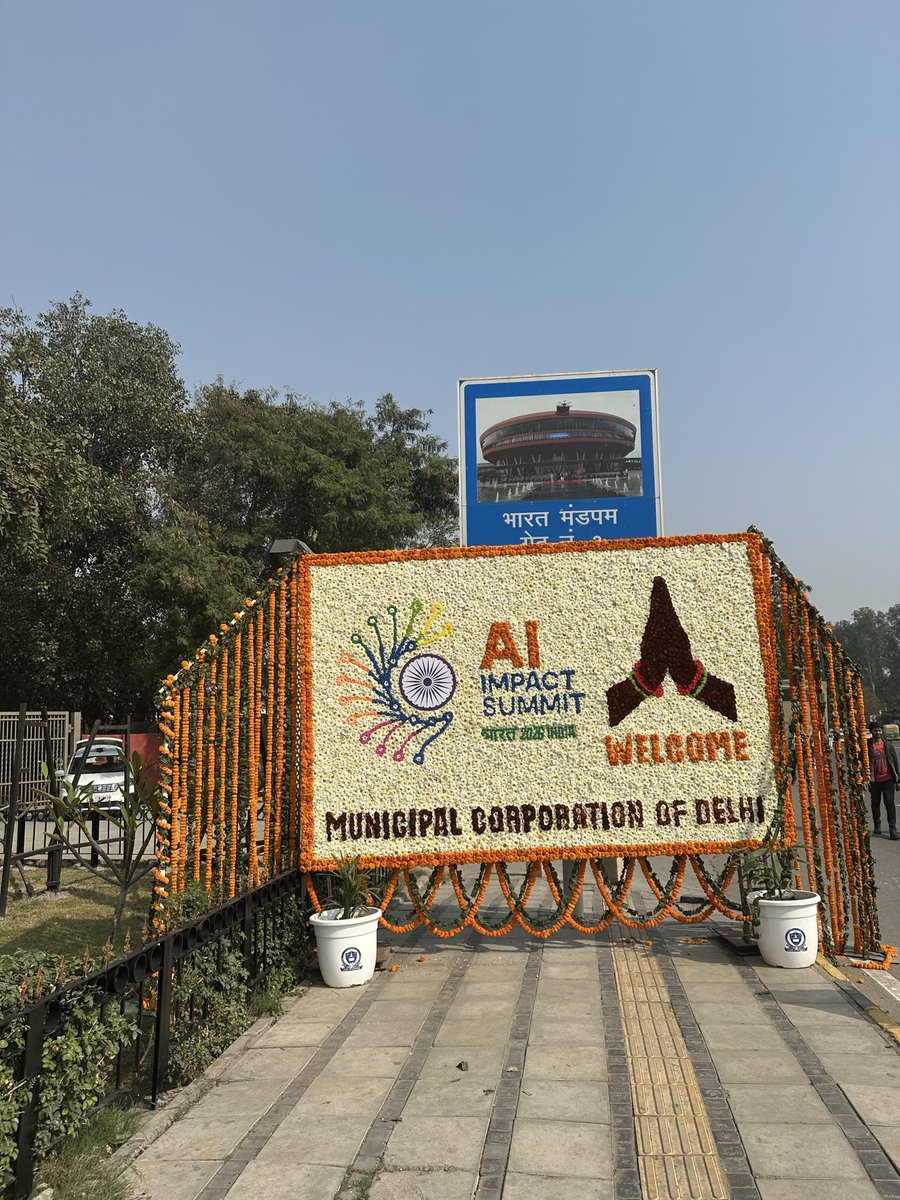 Here’s a photo I clicked outside because the gates were closed and everyone was left stranded, great day 1

#AISummit