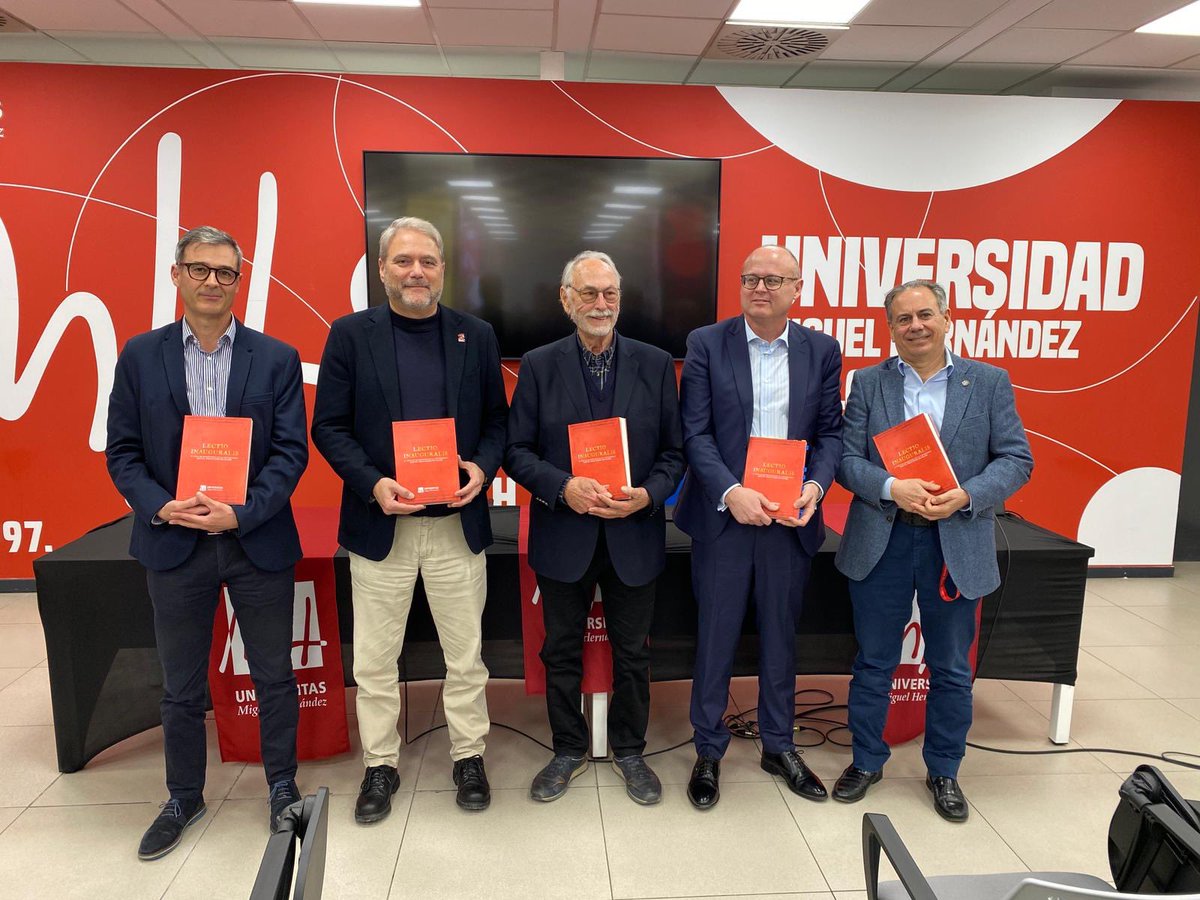 RectorUMH tweet media