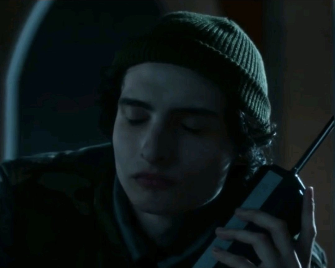 *Disney outro from the mid-late 2000's* tweet media