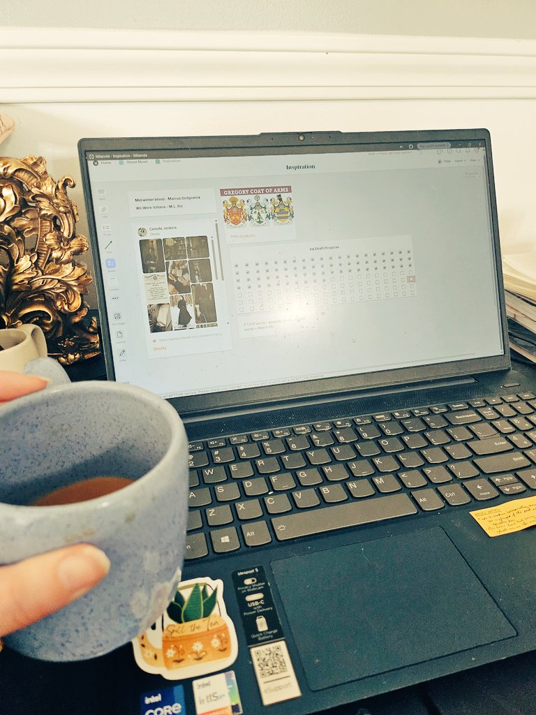 CelesteJwrites's tweet photo. Writing momentum ✅️
New self-proclaimed deadline ✅️
Excitement for the near future ✅️

#WritingCommunity #wip #goals https://t.co/eaFusCsHZI