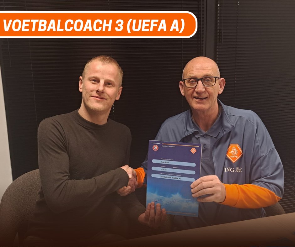 Diploma in de pocket!
Van harte gefeliciteerd Ilco!
🔴⚪️🔵
Wij feliciteren onze jeugdtrainer Ilco Groot van harte met het behalen van zijn trainersdiploma: Voetbalcoach 3 (UEFA-A). Een geweldige sportieve prestatie!
Proficiat, Ilco! 👏 <a href="/KNVBWest1/">KNVB West 1</a>