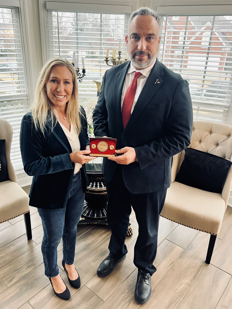 ياسر الزعاترة tweet media