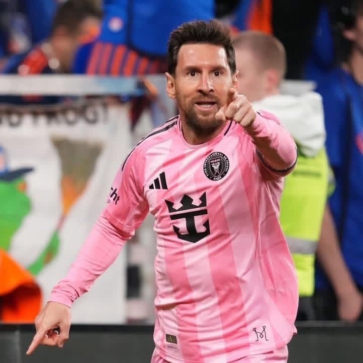 Messi FC World tweet media